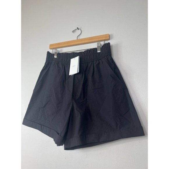 A.L.C Kaleb Pull On High Rise Fixed Cuff Shorts Women's Black Size: Large NWT - Picture 3 of 8